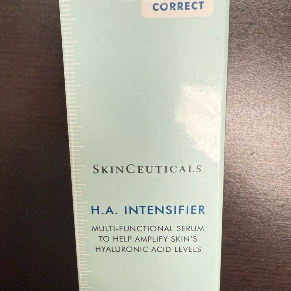 SkinCeuticals H.A. Intensifier Serum - Light Blue